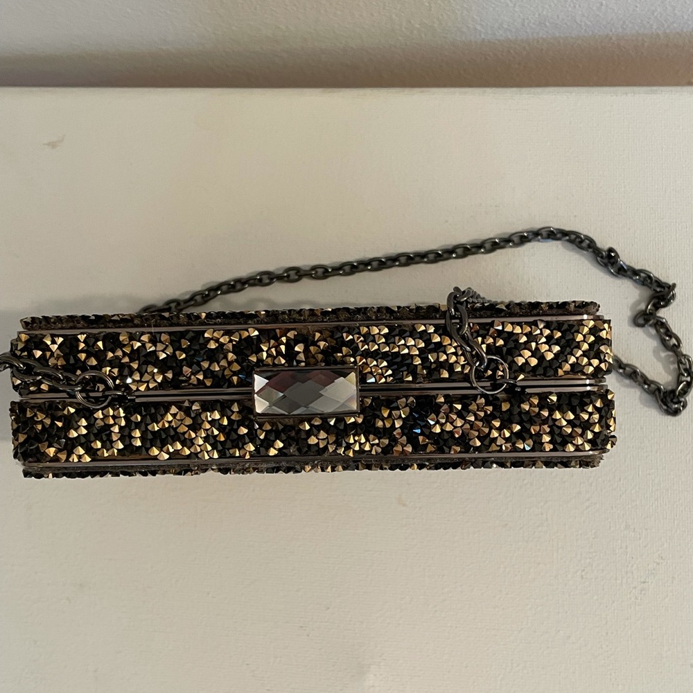 SONDRA ROBERTS - GOLD EVENING BAG - Picture 8 of 10